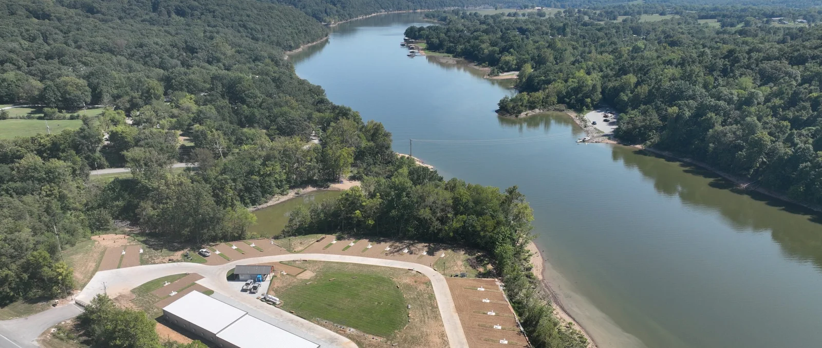 Aerial photograph of Belle Pointe RV Park beside Beaver Lake