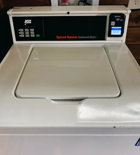 Commercial laundry machines