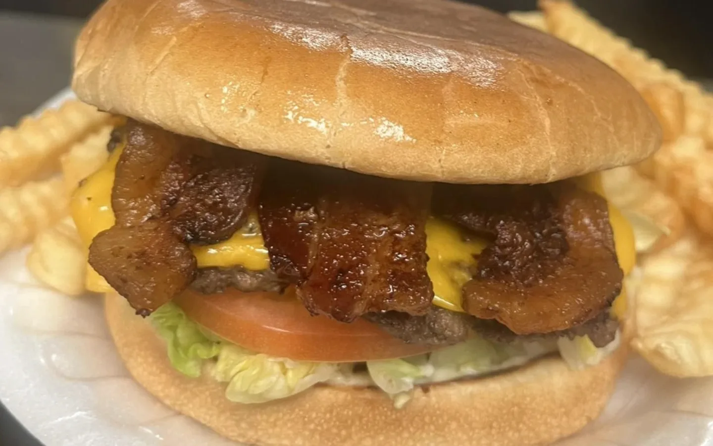 A bacon cheeseburger from T&T Diner